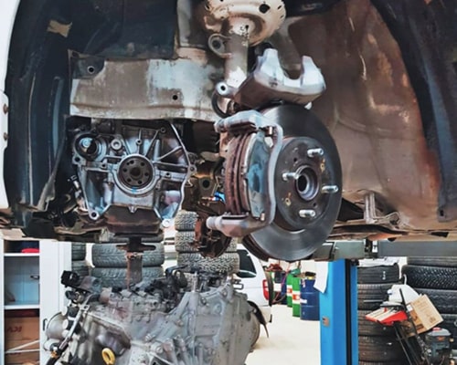 произведен ремонт автомобиля Honda Fit по доступной цене в автотехцентре «Авто-Линия»