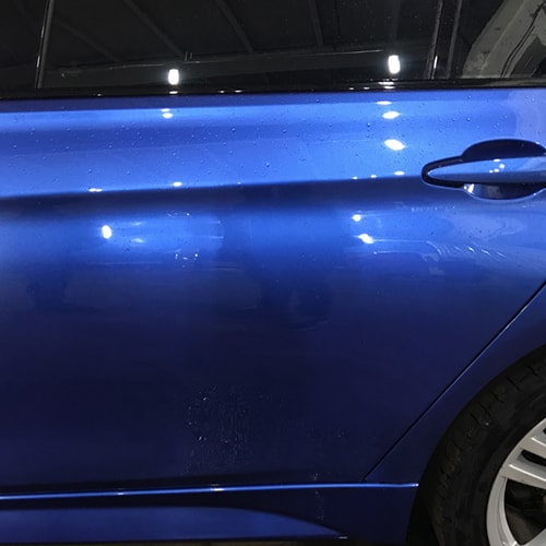 Полностью восстановленное лакокрасочное покрытие при покраске автомобиля специалистами автосервиса «Авто-Линия»