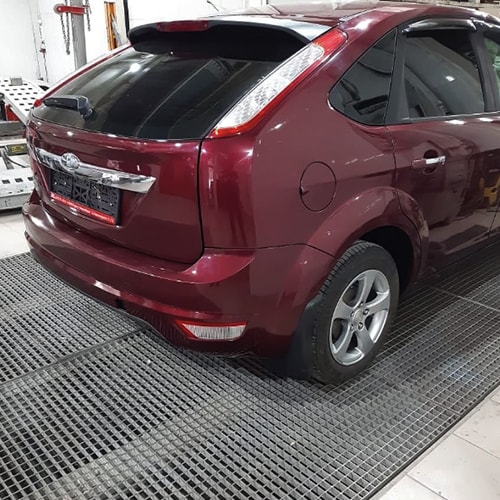 Кузовной ремонт Ford Focus выполнен на отлично в Красноярске от «Авто-Линия»